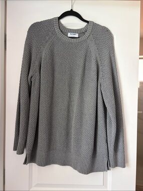 Old Navy Light Gray Women's Textured Crewneck Sweater